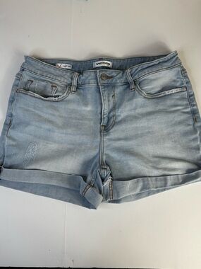 Vigoss Light Wash Denim Cuffed Women’s Shorts Sz 30